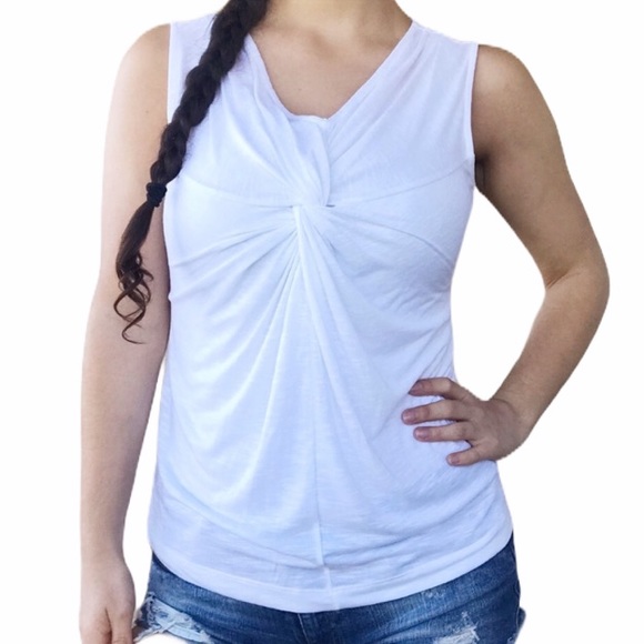 Banana Republic Tops - 3/$20🌸 NEW Banana Republic Top Sleeveless Knot XS